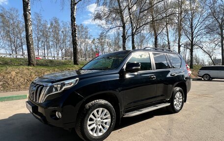 Toyota Land Cruiser Prado 150 рестайлинг 2, 2017 год, 4 980 000 рублей, 1 фотография