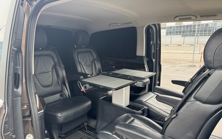Mercedes-Benz V-Класс, 2014 год, 3 350 000 рублей, 23 фотография
