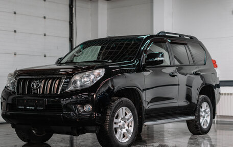 Toyota Land Cruiser Prado 150 рестайлинг 2, 2010 год, 2 676 000 рублей, 3 фотография
