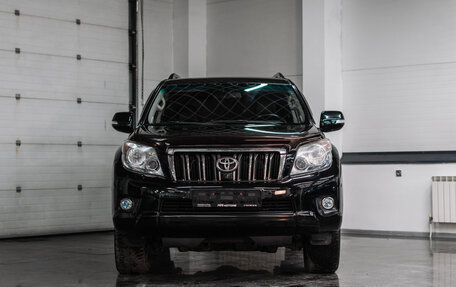 Toyota Land Cruiser Prado 150 рестайлинг 2, 2010 год, 2 676 000 рублей, 2 фотография