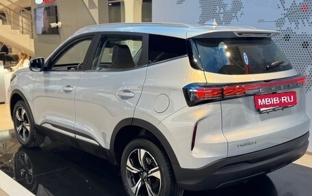 Chery Tiggo 4 I рестайлинг, 2025 год, 2 420 000 рублей, 5 фотография