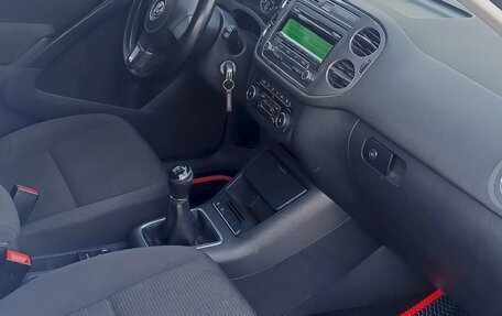 Volkswagen Tiguan I, 2013 год, 1 040 000 рублей, 3 фотография