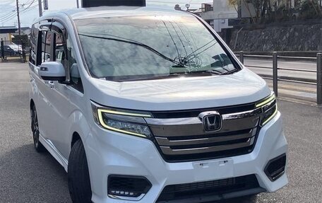 Honda Stepwgn IV, 2021 год, 2 230 000 рублей, 3 фотография