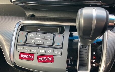 Honda Stepwgn IV, 2021 год, 2 230 000 рублей, 13 фотография