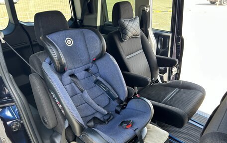 Honda Stepwgn IV, 2018 год, 3 299 000 рублей, 17 фотография