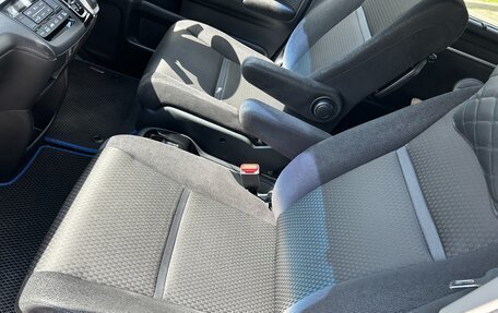 Honda Stepwgn IV, 2018 год, 3 299 000 рублей, 23 фотография