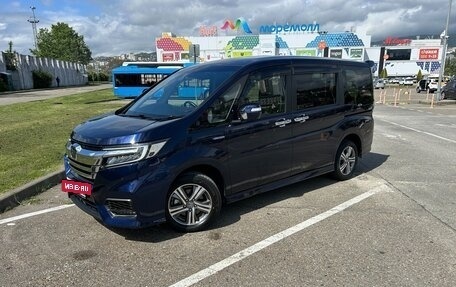 Honda Stepwgn IV, 2018 год, 3 299 000 рублей, 16 фотография