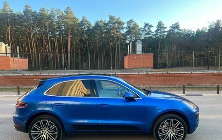 Porsche Macan I рестайлинг, 2016 год, 3 200 000 рублей, 2 фотография