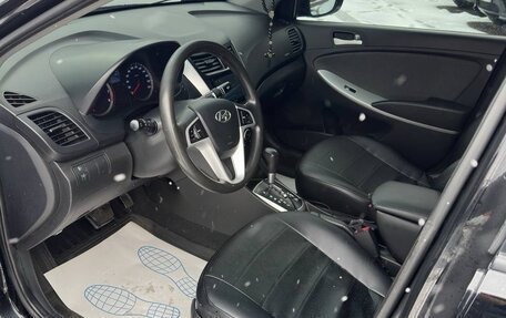 Hyundai Solaris II рестайлинг, 2011 год, 750 000 рублей, 8 фотография