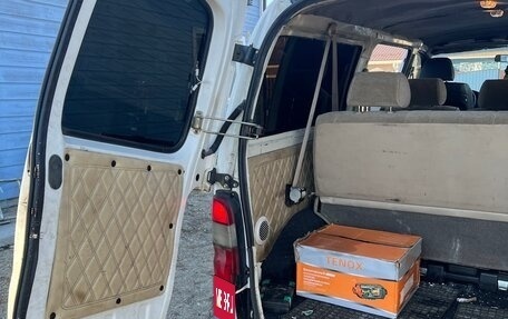 Toyota HiAce, 2002 год, 1 000 000 рублей, 11 фотография