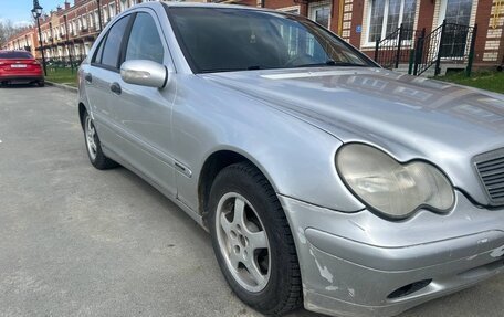 Mercedes-Benz C-Класс, 2001 год, 440 000 рублей, 4 фотография