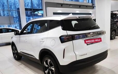 Chery Tiggo 4 I рестайлинг, 2025 год, 2 420 000 рублей, 4 фотография