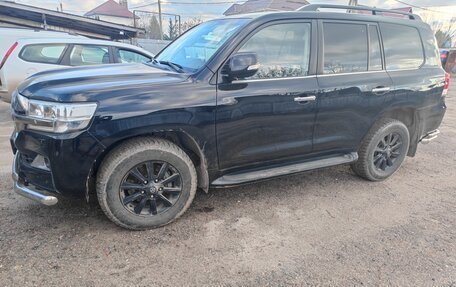 Toyota Land Cruiser 200, 2016 год, 5 850 000 рублей, 8 фотография