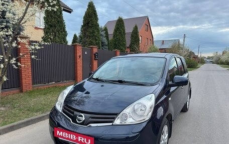 Nissan Note II рестайлинг, 2011 год, 950 000 рублей, 2 фотография