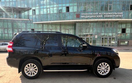 Toyota Land Cruiser Prado 150 рестайлинг 2, 2017 год, 4 980 000 рублей, 4 фотография
