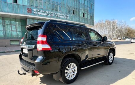 Toyota Land Cruiser Prado 150 рестайлинг 2, 2017 год, 4 980 000 рублей, 5 фотография