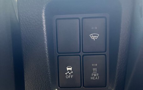 Toyota Land Cruiser Prado 150 рестайлинг 2, 2017 год, 4 980 000 рублей, 17 фотография