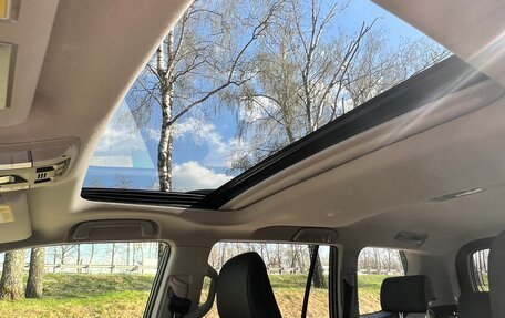 Toyota Land Cruiser Prado 150 рестайлинг 2, 2017 год, 4 980 000 рублей, 20 фотография