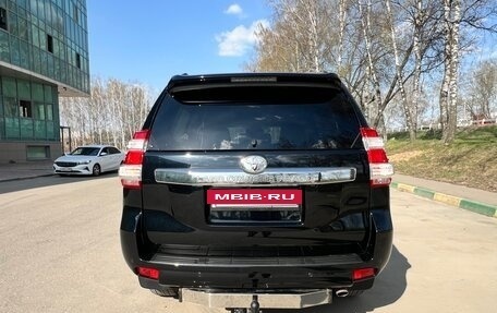 Toyota Land Cruiser Prado 150 рестайлинг 2, 2017 год, 4 980 000 рублей, 6 фотография