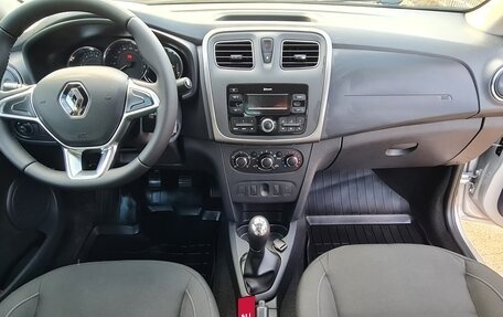 Renault Logan II, 2019 год, 1 184 000 рублей, 21 фотография