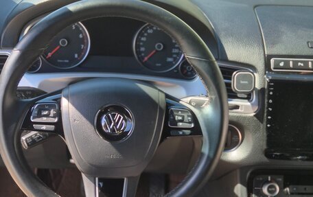 Volkswagen Touareg III, 2015 год, 2 490 000 рублей, 14 фотография