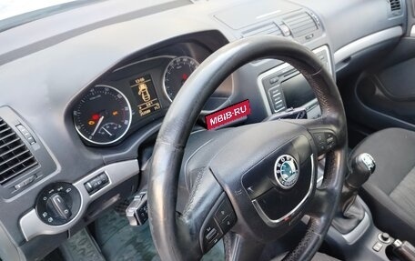 Skoda Octavia, 2012 год, 800 000 рублей, 2 фотография