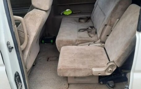 Honda Stepwgn II рестайлинг, 2001 год, 680 000 рублей, 4 фотография