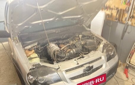 Chevrolet Niva I рестайлинг, 2012 год, 380 000 рублей, 2 фотография