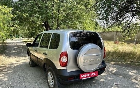 Chevrolet Niva I рестайлинг, 2012 год, 380 000 рублей, 15 фотография