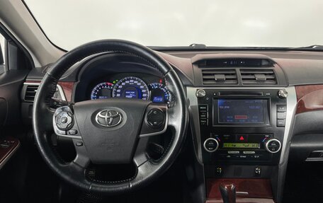 Toyota Camry, 2012 год, 1 517 000 рублей, 13 фотография