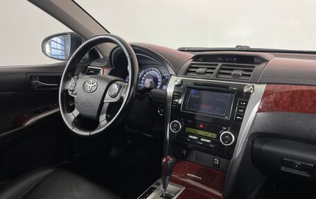 Toyota Camry, 2012 год, 1 517 000 рублей, 14 фотография