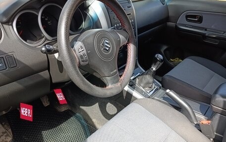 Suzuki Grand Vitara, 2006 год, 830 000 рублей, 1 фотография