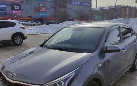 KIA Rio IV, 2020 год, 1 800 000 рублей, 2 фотография