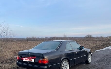 Mercedes-Benz W124, 1991 год, 595 000 рублей, 4 фотография