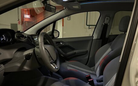 Peugeot 208 II, 2013 год, 620 000 рублей, 8 фотография