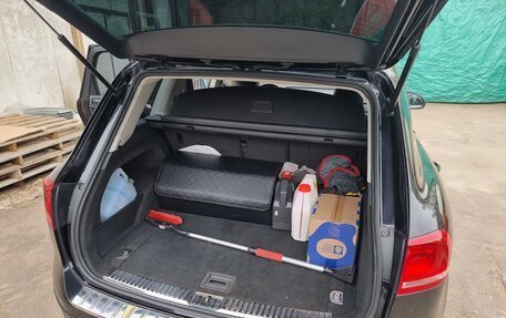 Volkswagen Touareg III, 2011 год, 2 000 000 рублей, 14 фотография
