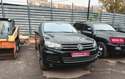 Volkswagen Touareg III, 2011 год, 2 000 000 рублей, 1 фотография