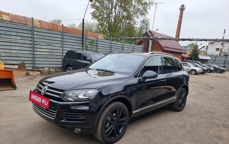 Volkswagen Touareg III, 2011 год, 2 000 000 рублей, 5 фотография