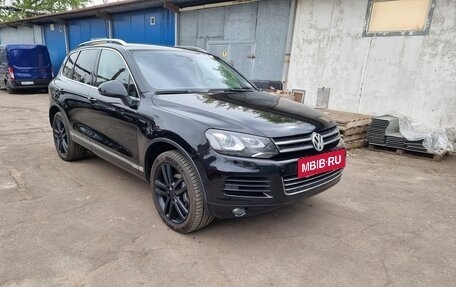 Volkswagen Touareg III, 2011 год, 2 000 000 рублей, 6 фотография