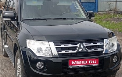 Mitsubishi Pajero IV, 2012 год, 2 000 000 рублей, 1 фотография