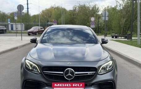 Mercedes-Benz E-Класс AMG, 2018 год, 6 590 000 рублей, 3 фотография
