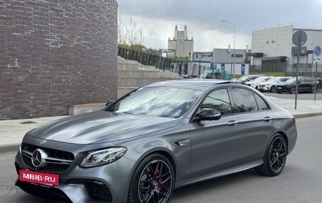 Mercedes-Benz E-Класс AMG, 2018 год, 6 590 000 рублей, 2 фотография