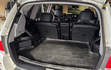 Toyota Highlander III, 2011 год, 2 100 000 рублей, 7 фотография