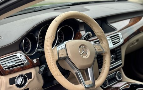 Mercedes-Benz CLS, 2011 год, 2 700 000 рублей, 8 фотография
