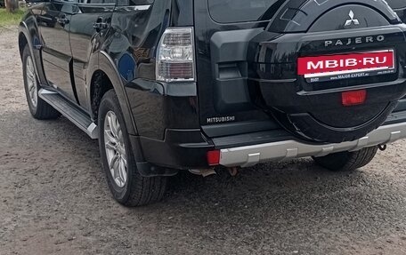 Mitsubishi Pajero IV, 2012 год, 2 000 000 рублей, 3 фотография