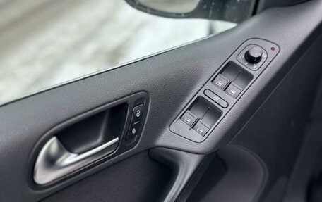 Volkswagen Tiguan I, 2010 год, 1 030 000 рублей, 6 фотография