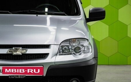 Chevrolet Niva I рестайлинг, 2019 год, 800 000 рублей, 10 фотография