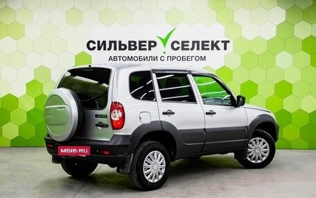 Chevrolet Niva I рестайлинг, 2019 год, 800 000 рублей, 2 фотография