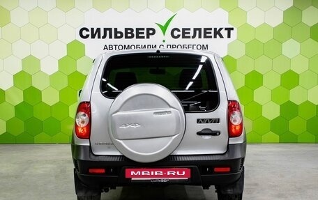 Chevrolet Niva I рестайлинг, 2019 год, 800 000 рублей, 4 фотография