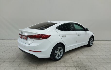 Hyundai Elantra VI рестайлинг, 2018 год, 1 399 000 рублей, 5 фотография